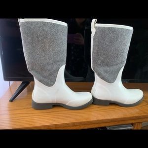 Used UGG boots